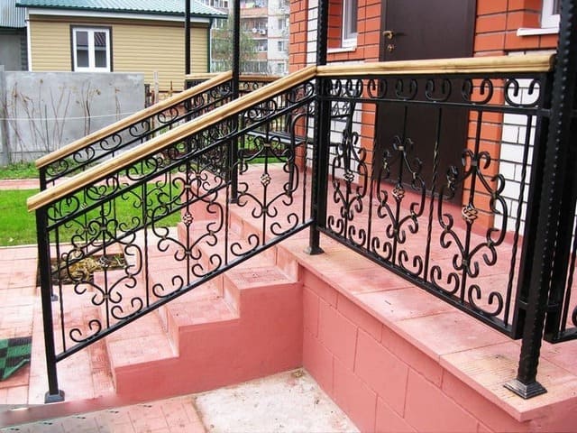 кованые и сварные перила Лыткарино